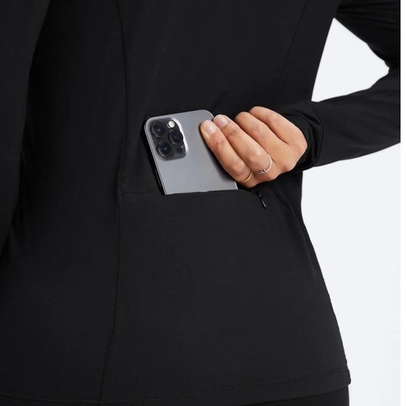 Fabletics Phoenix Half-Zip Mid-Layer Long Sleeve - Picture 4 of 5